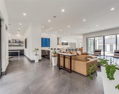 5618 Goodwin Avenue - Photo Thumbnail 5