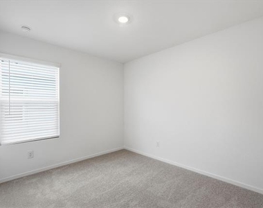 724 Wagtail Drive - Photo Thumbnail 13