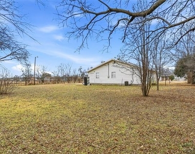 1412 Chase Avenue - Photo Thumbnail 19