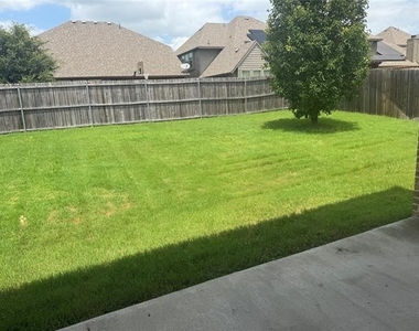 2100 Mcallister - Photo Thumbnail 33