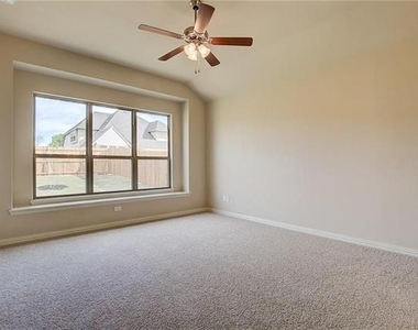 2100 Mcallister - Photo Thumbnail 16