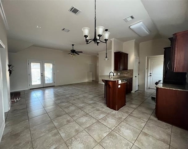 547 Fox Cove - Photo Thumbnail 1