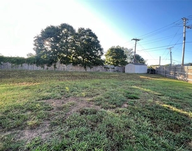 547 Fox Cove - Photo Thumbnail 12