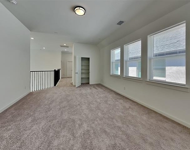 15672 Desert Broom Road - Photo Thumbnail 16