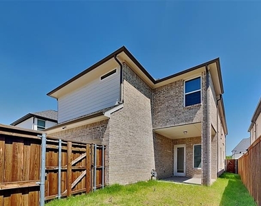 15672 Desert Broom Road - Photo Thumbnail 18