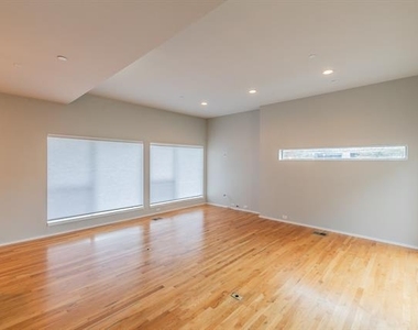 5205 Capitol Avenue - Photo Thumbnail 9