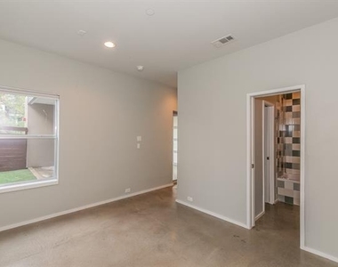 5205 Capitol Avenue - Photo Thumbnail 30