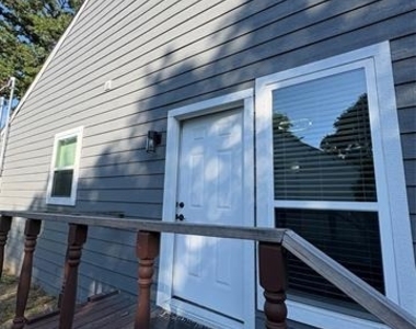 3927 Malcolm X Blvd - Photo Thumbnail 12