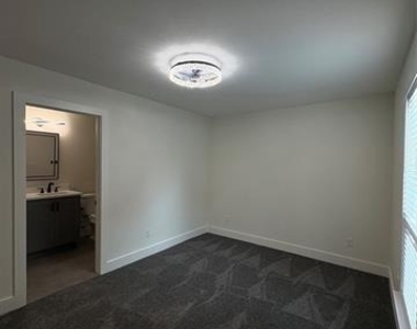 3927 Malcolm X Blvd - Photo Thumbnail 10