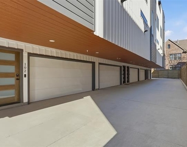 2214 Annex Avenue - Photo Thumbnail 7