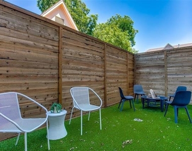 2214 Annex Avenue - Photo Thumbnail 6