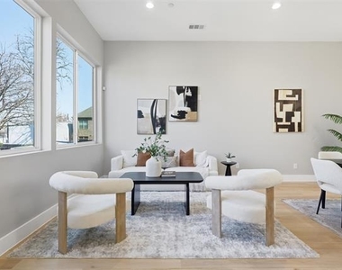 2214 Annex Avenue - Photo Thumbnail 14