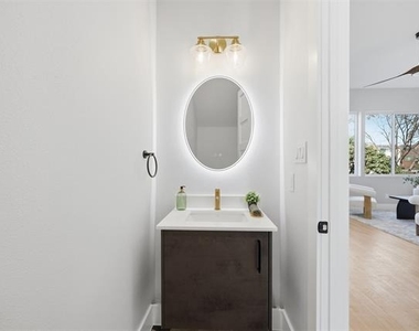 2214 Annex Avenue - Photo Thumbnail 18