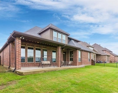 4707 Club Terrace Lane - Photo Thumbnail 1