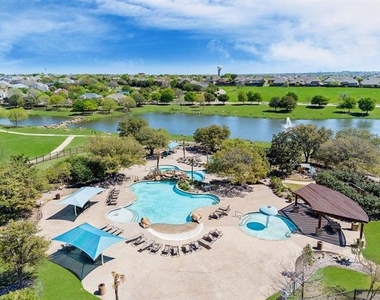 4707 Club Terrace Lane - Photo Thumbnail 23