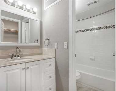 4319 Mckinney Avenue - Photo Thumbnail 16