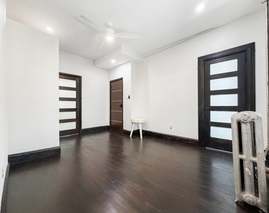 248 Vernon Avenue - Photo Thumbnail 11
