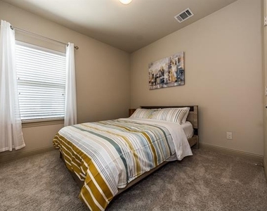 5722 Kate Avenue - Photo Thumbnail 19