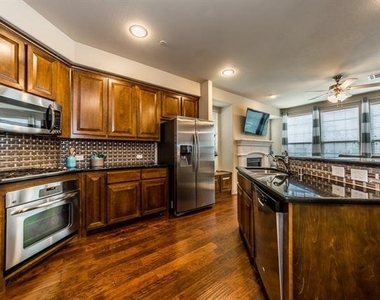 5722 Kate Avenue - Photo Thumbnail 1