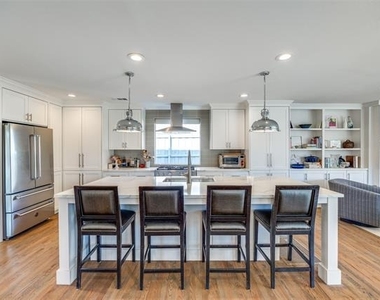 6441 Park Lane - Photo Thumbnail 9