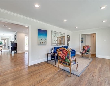 6441 Park Lane - Photo Thumbnail 12