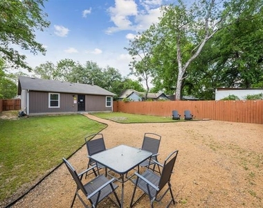 2326 Harding Street - Photo Thumbnail 23