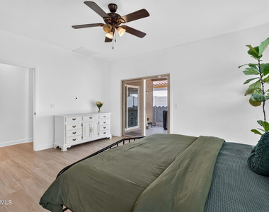 823 W Witt Avenue - Photo Thumbnail 6