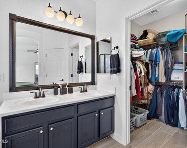823 W Witt Avenue - Photo Thumbnail 8