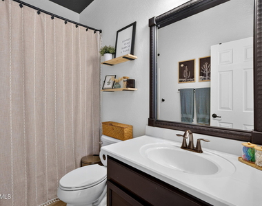 823 W Witt Avenue - Photo Thumbnail 12