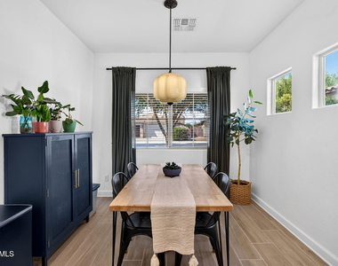 823 W Witt Avenue - Photo Thumbnail 5