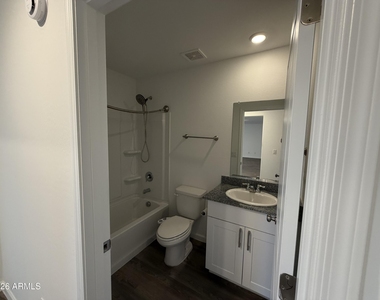 1448 E Peggy Drive - Photo Thumbnail 9