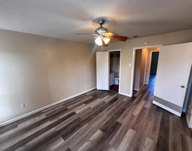 13509 Red Fern Lane - Photo Thumbnail 29