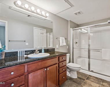 7009 E Acoma Drive - Photo Thumbnail 16