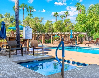 7009 E Acoma Drive - Photo Thumbnail 8