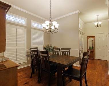 3726 Pensacola Drive - Photo Thumbnail 8