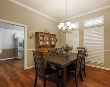 3726 Pensacola Drive - Photo Thumbnail 7