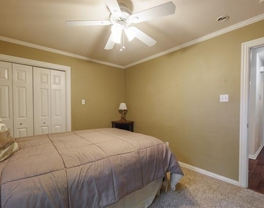 3726 Pensacola Drive - Photo Thumbnail 16