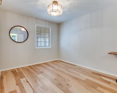 1112 Kings Highway - Photo Thumbnail 10