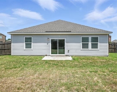 1637 Escondido Drive - Photo Thumbnail 24