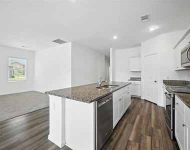 1637 Escondido Drive - Photo Thumbnail 12