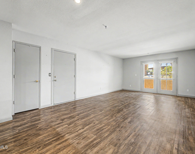 4704 E Paradise Village Parkway N - Photo Thumbnail 6