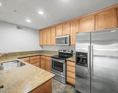 4704 E Paradise Village Parkway N - Photo Thumbnail 9