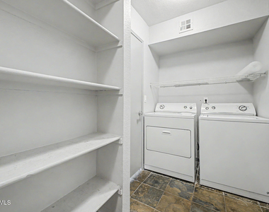 4704 E Paradise Village Parkway N - Photo Thumbnail 20
