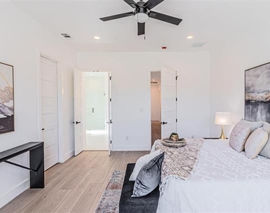 4309 Sylvester Street - Photo Thumbnail 16