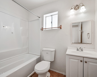 1815 N Spring -- - Photo Thumbnail 9