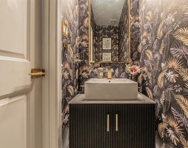 1742 Holmwood Drive - Photo Thumbnail 7