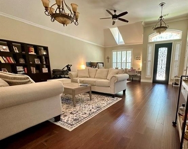 7123 Elm Creek Lane - Photo Thumbnail 3