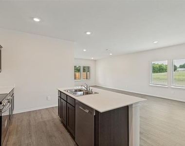 3226 Catamount Drive - Photo Thumbnail 5