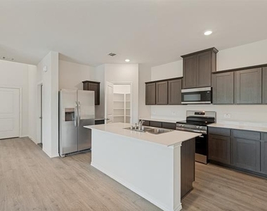 3226 Catamount Drive - Photo Thumbnail 3
