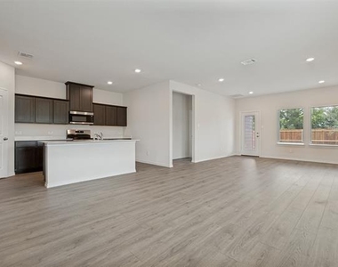 3226 Catamount Drive - Photo Thumbnail 7